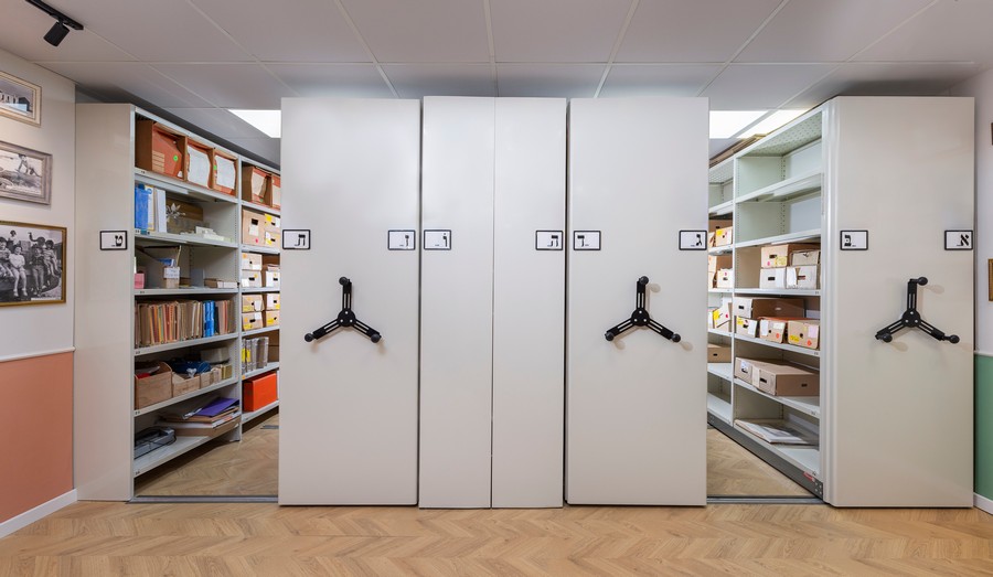 מערכת קומפקטוס לארכיון