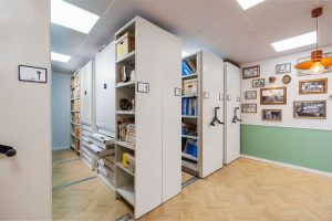 מערכת קומפקטוס לארכיון